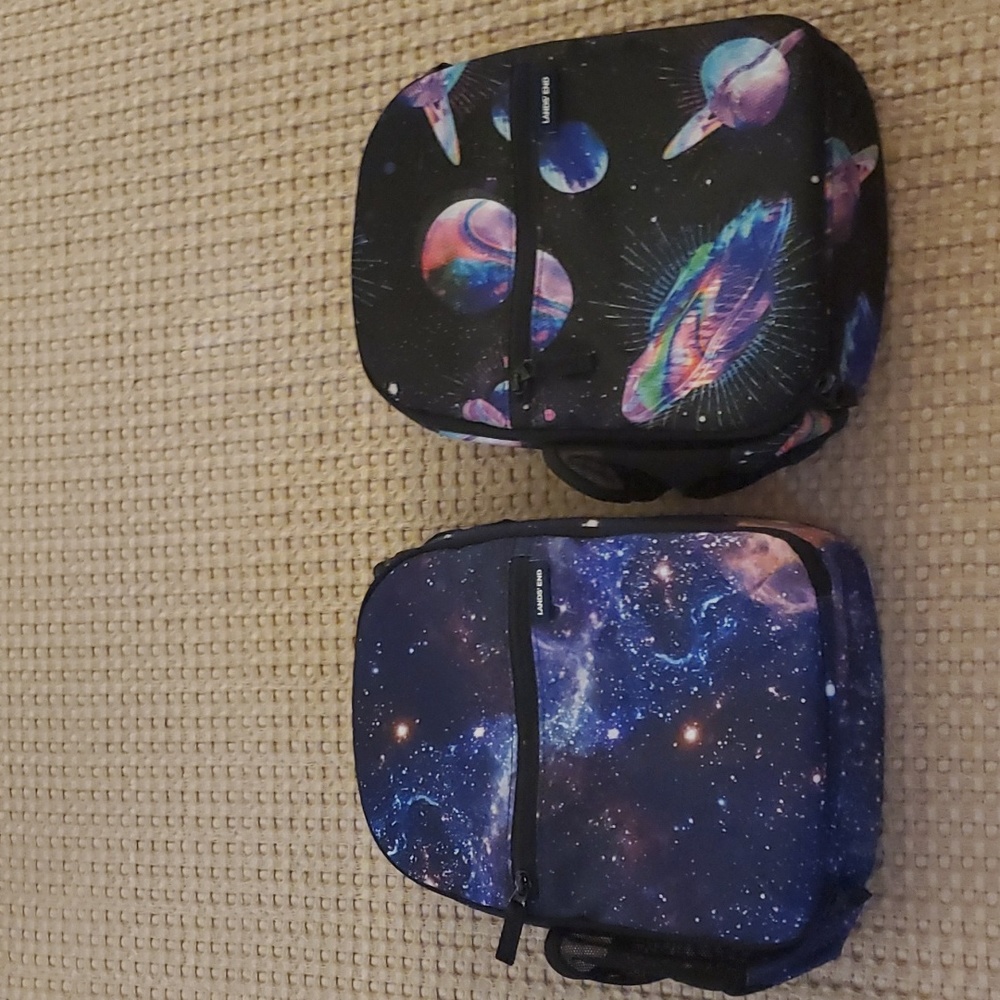 2 Lands' End lunchbags